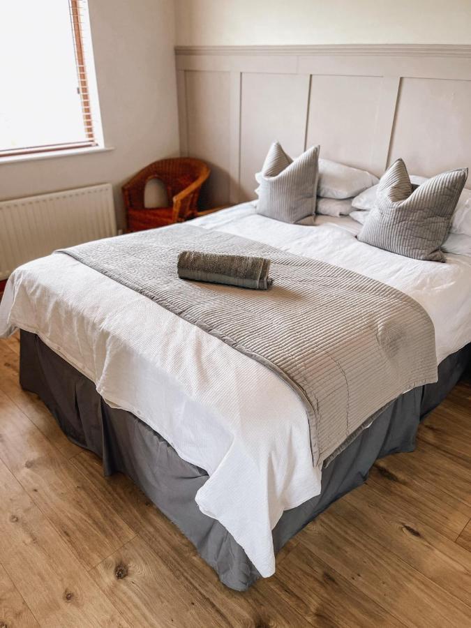 Whitepark Cottage - Your Home Away From Home บัลลีคาสเซิล ภายนอก รูปภาพ